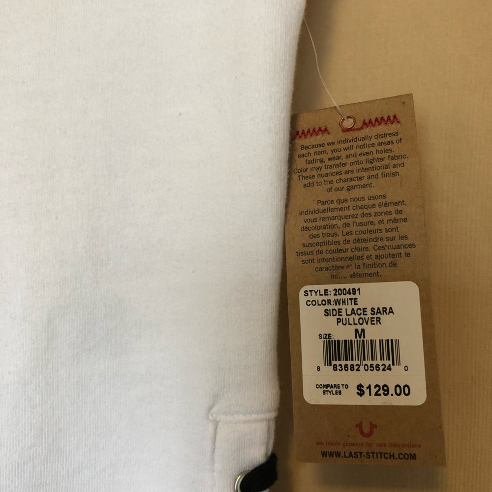 True Religion - Picture 4 of 5